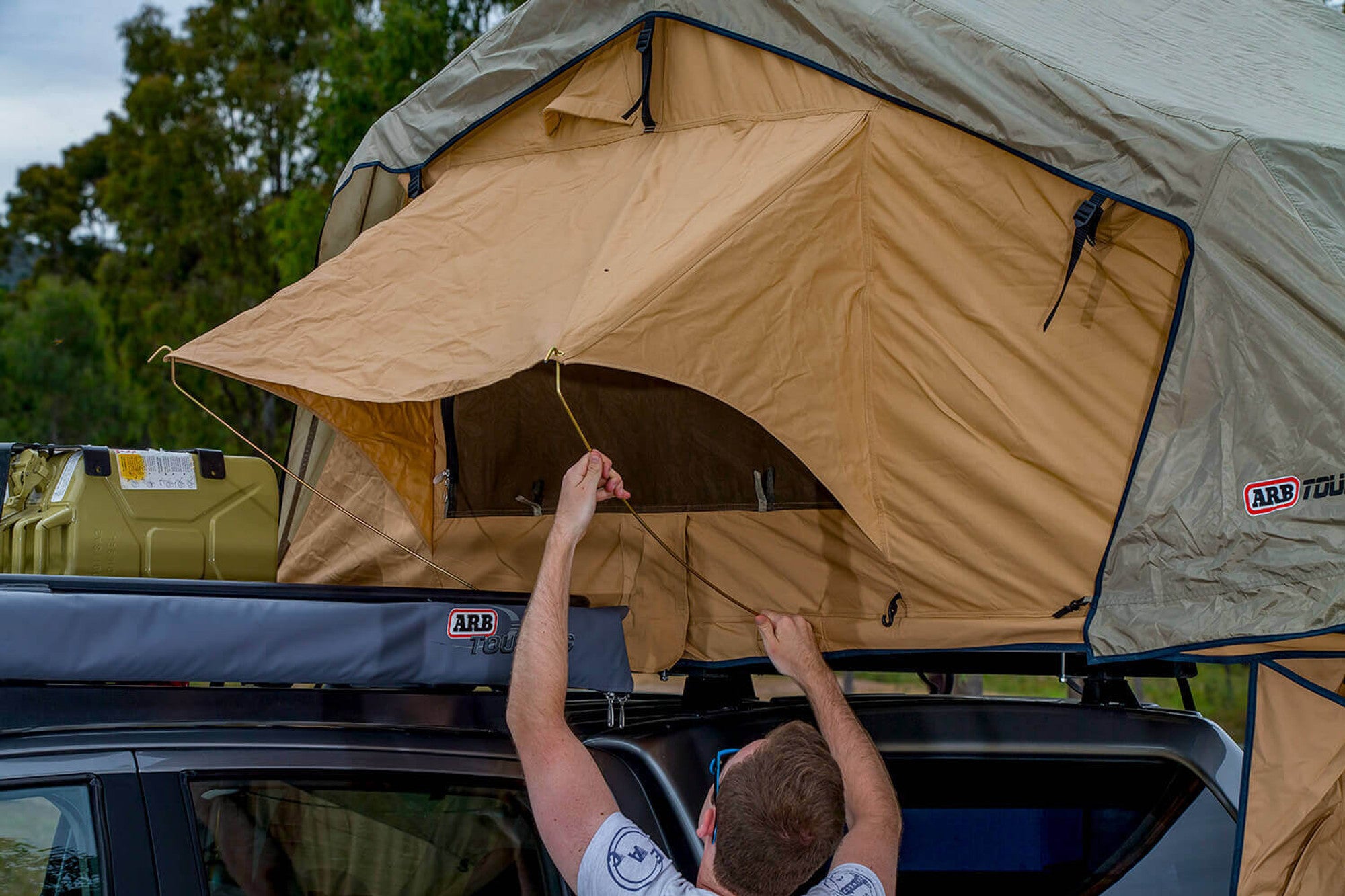 ARB Simpson III Rooftop Tent / Annex Combo (803804)