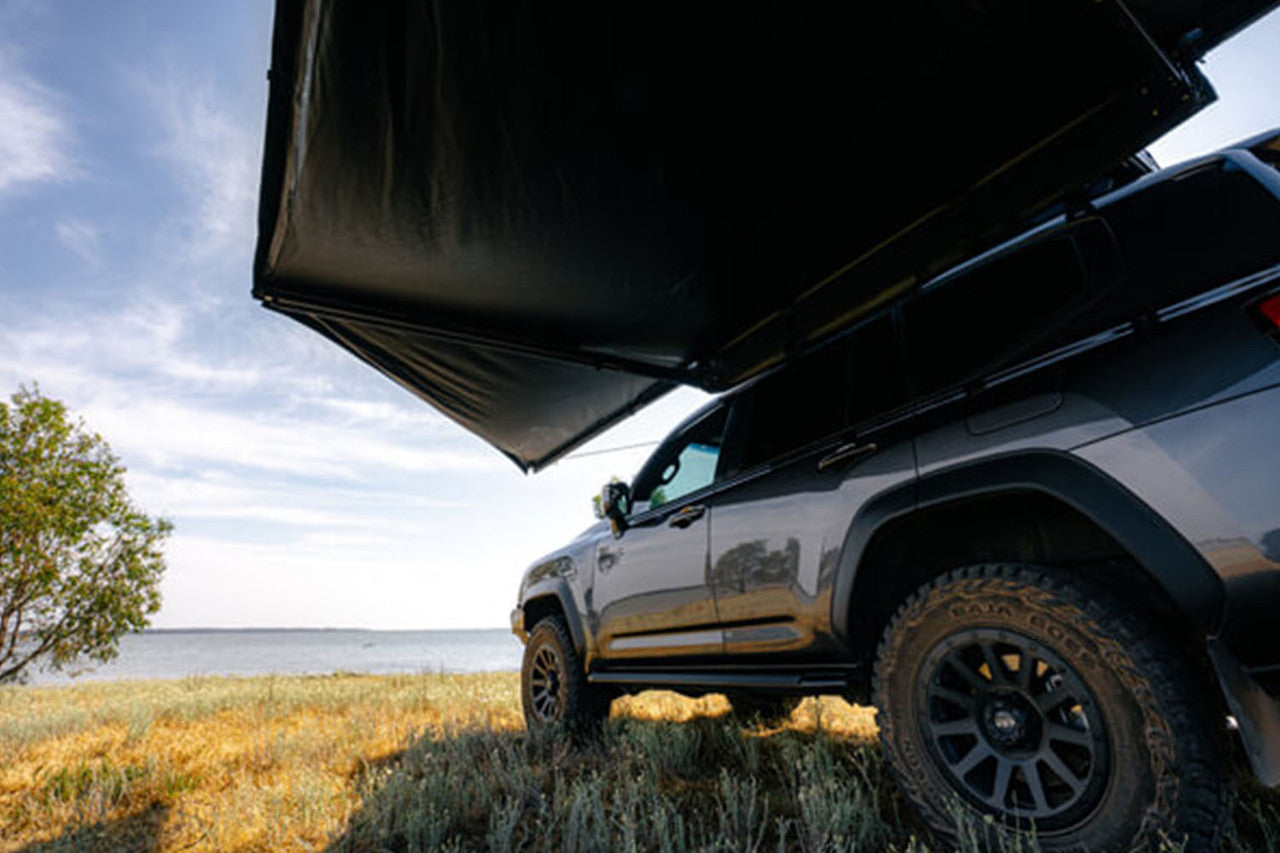 Ironman 4x4 Deltawing 180 Awning