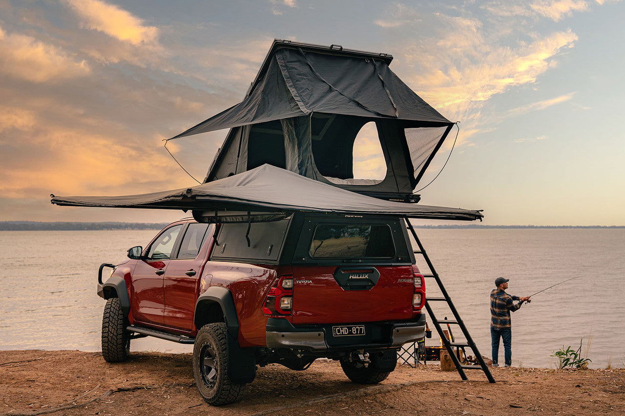 Ironman 4x4 Deltawing 270 Awning