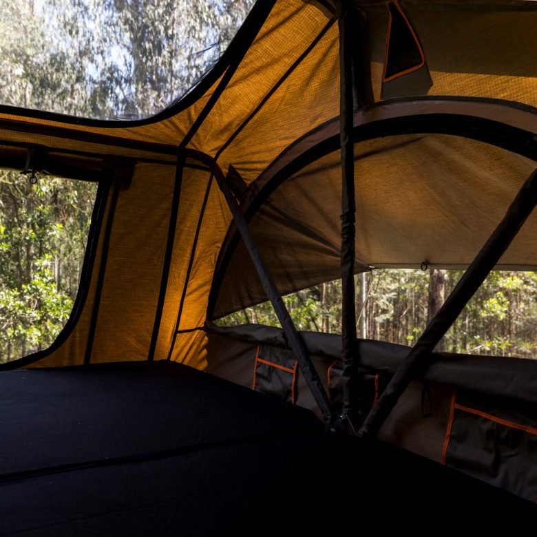 Darche Hi-View 1800 RTT (71" Super Queen)