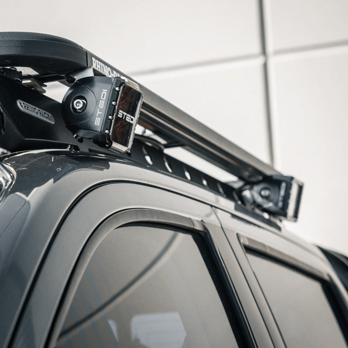 STEDI C-4 Black Edition LED Light Cube (Spot)