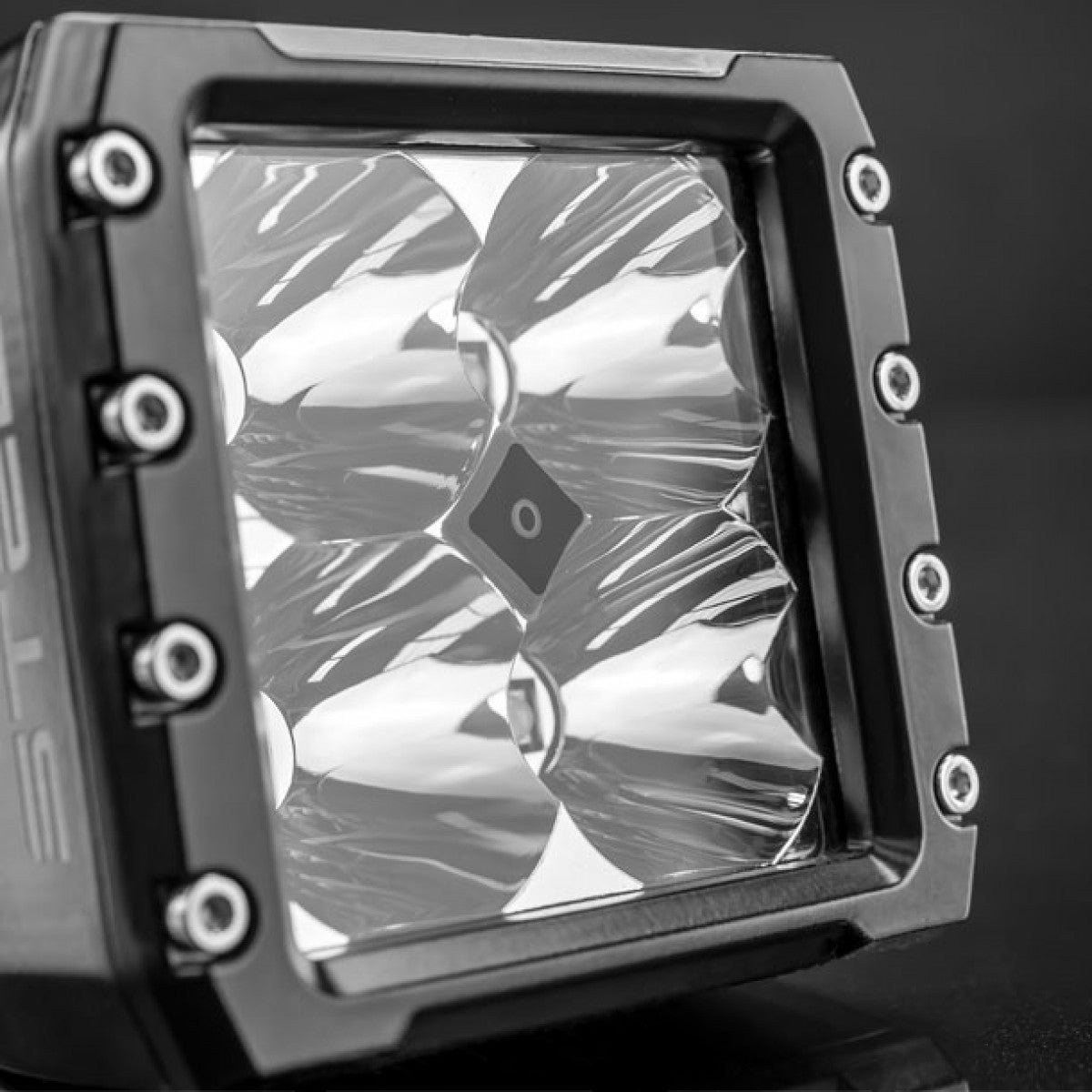 STEDI C-4 Black Edition LED Light Cube (Spot)