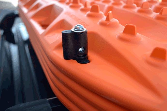 MAXTRAX Mounting Pin Set